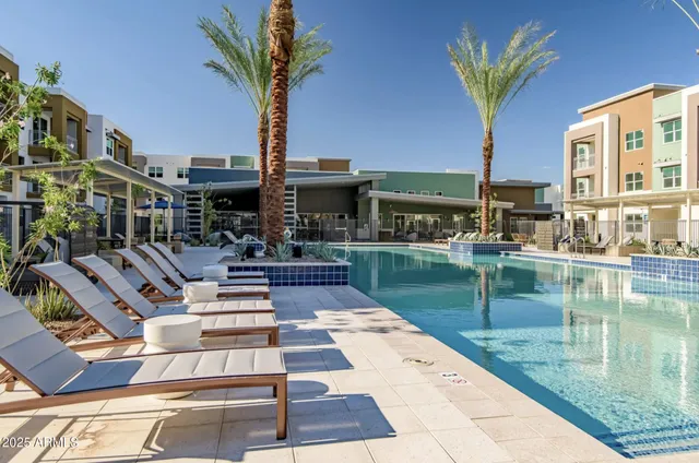 $1,325 | 17445 West Lower Buckeye Road, Unit A2, Goodyear, AZ 85338