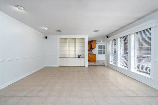 $2,400 | 11602 Jaycreek Drive, Houston, TX 77070
