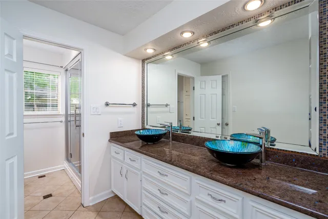 $2,400 | 11602 Jaycreek Drive, Houston, TX 77070