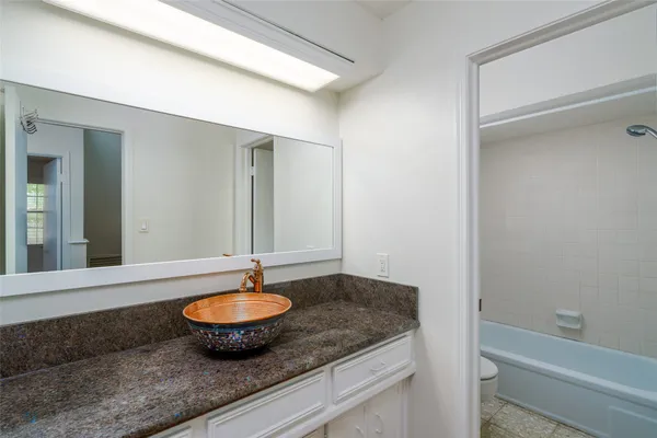 $2,400 | 11602 Jaycreek Drive, Houston, TX 77070