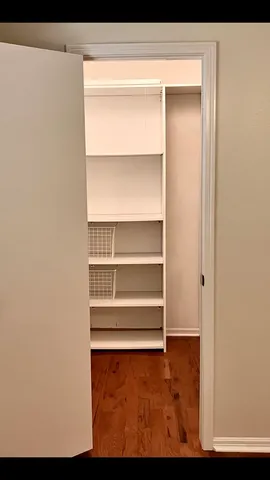 $2,400 | 11602 Jaycreek Drive, Houston, TX 77070