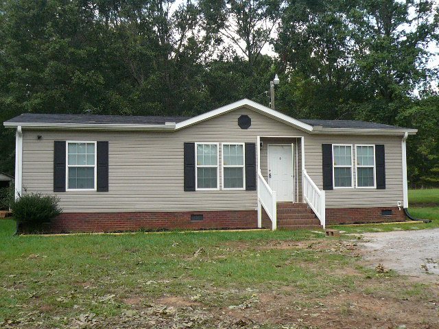 479 Center Road Union, SC 29379 - Photo 1 of 11 Gallery Image 1