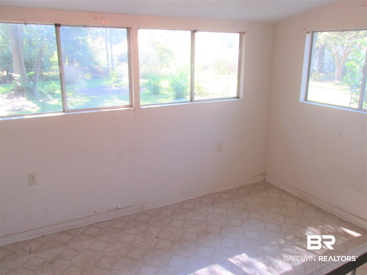 3055 Emogene Street Mobile, AL 36606 - Photo 16 of 18