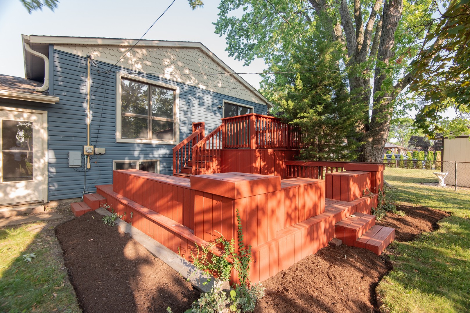 44 Redwood Trail Wheeling, IL 60090 - Photo 23 of 23 a view of backyard with a patio