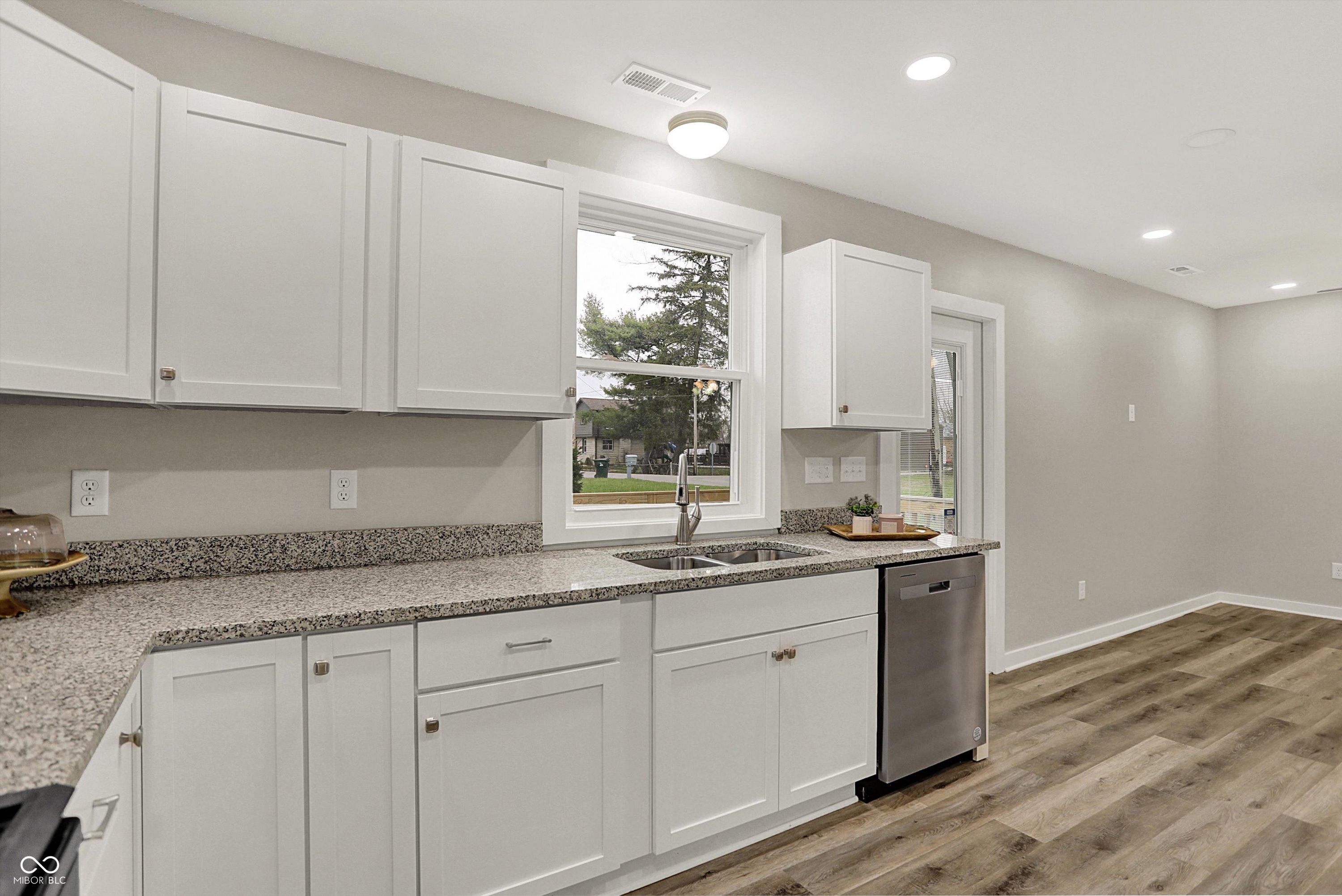 2264 Walnut Street Greenfield, IN 46140 - Photo 8 of 45