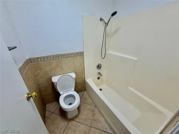 $1,290 | 5187 Greene Lane, Unit C, Las Vegas, NV 89119