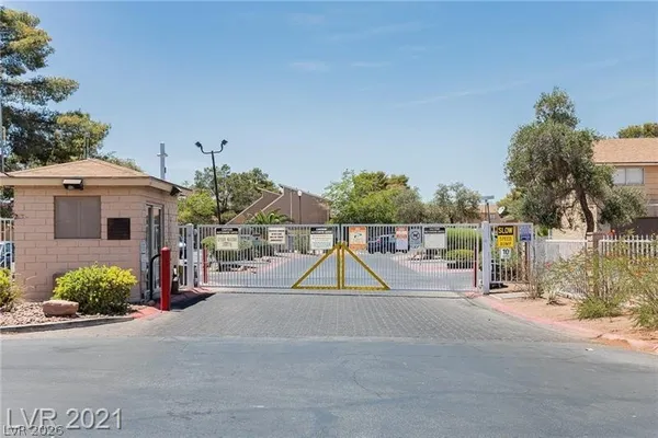 $1,290 | 5187 Greene Lane, Unit C, Las Vegas, NV 89119