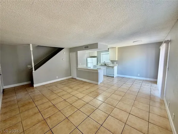 $1,290 | 5187 Greene Lane, Unit C, Las Vegas, NV 89119