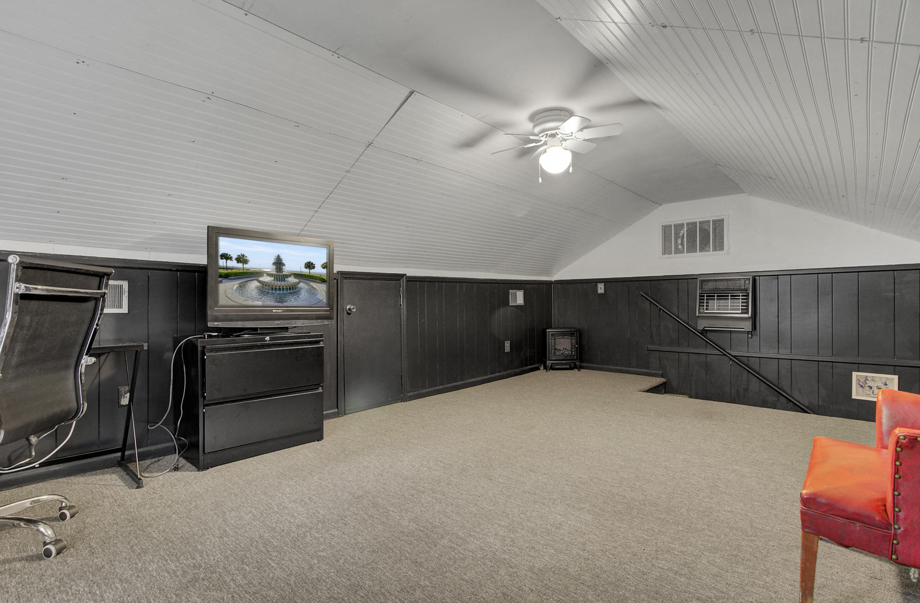 106 Clubhouse Road Summerville, SC 29483 - Photo 18 of 33 19