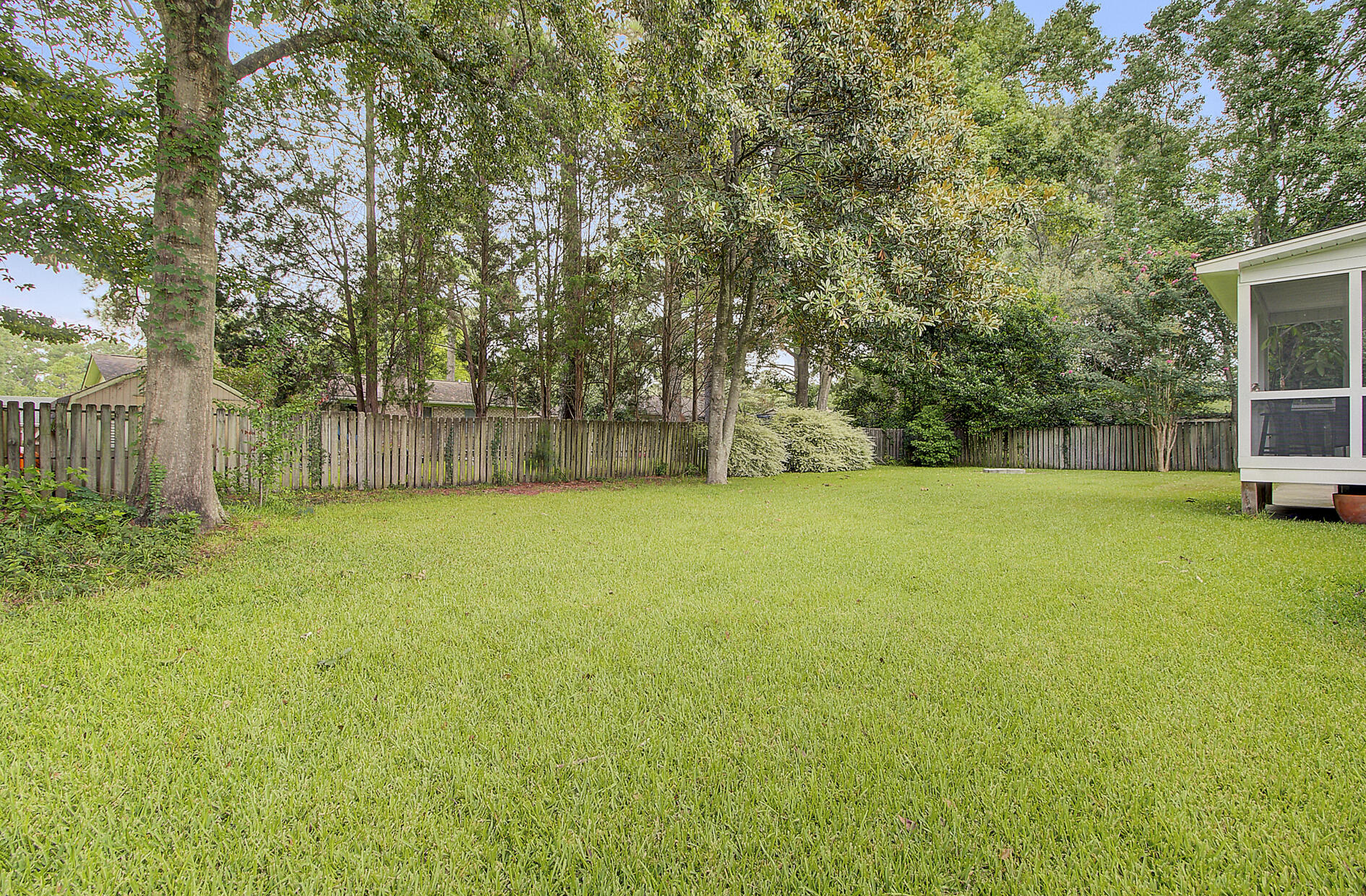 106 Clubhouse Road Summerville, SC 29483 - Photo 32 of 33 33