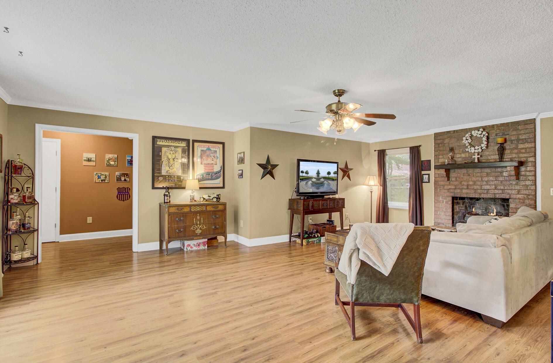 106 Clubhouse Road Summerville, SC 29483 - Photo 6 of 33 7