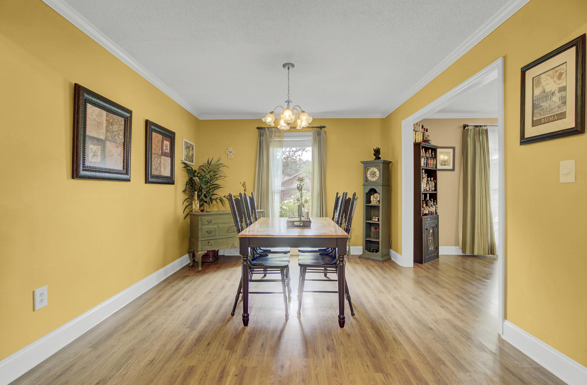 106 Clubhouse Road Summerville, SC 29483 - Photo 10 of 33 11 (1)