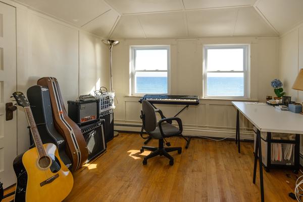 77 Surfside Road Scituate, MA 02066 - Photo 18 of 30 Gallery Image 18