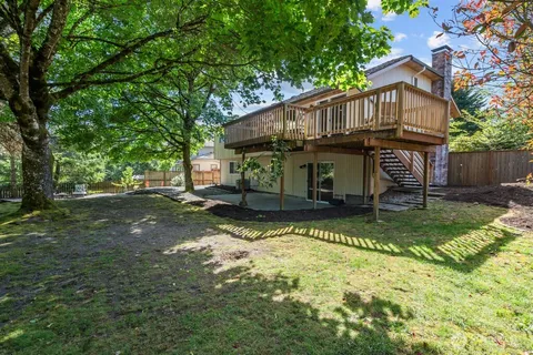 $800,000 | 10429 34th Drive Southeast, Everett, WA 98208