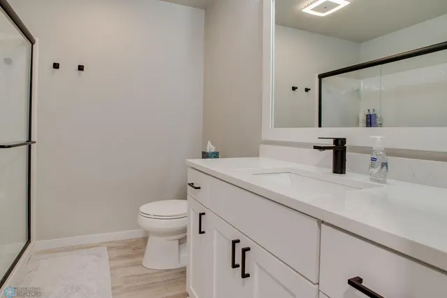 $399,900 | 6636 27th Street South, Fargo, ND 58104