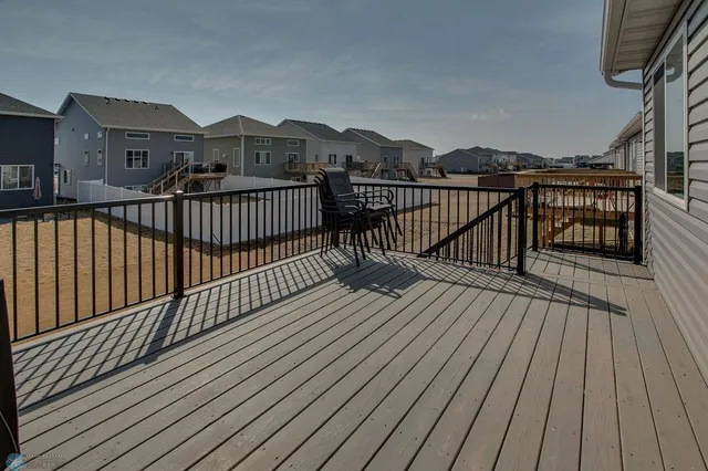 $399,900 | 6636 27th Street South, Fargo, ND 58104