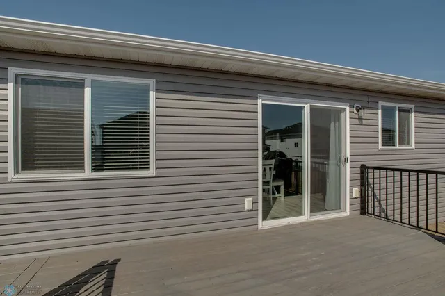 $399,900 | 6636 27th Street South, Fargo, ND 58104