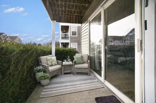 $169,500 | 5600 Northeast 80th Terrace, Unit 1A, Kansas City, MO 64119