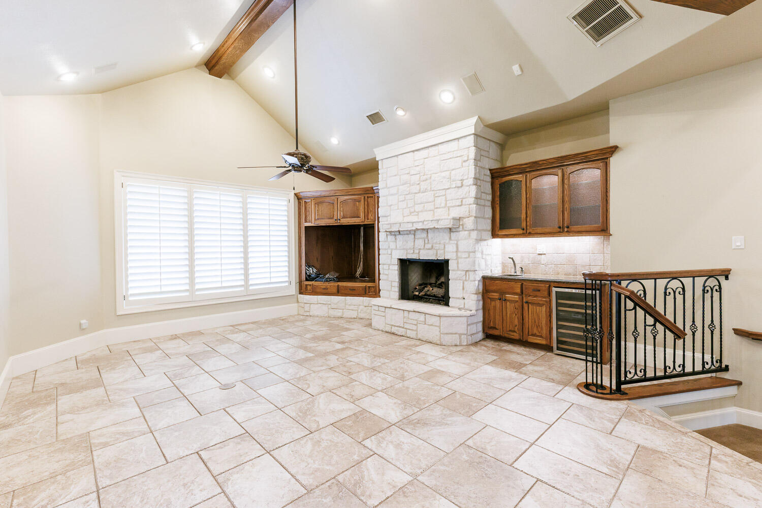 4602 101st Street Lubbock, TX 79424 - Photo 15 of 46 Family Room
