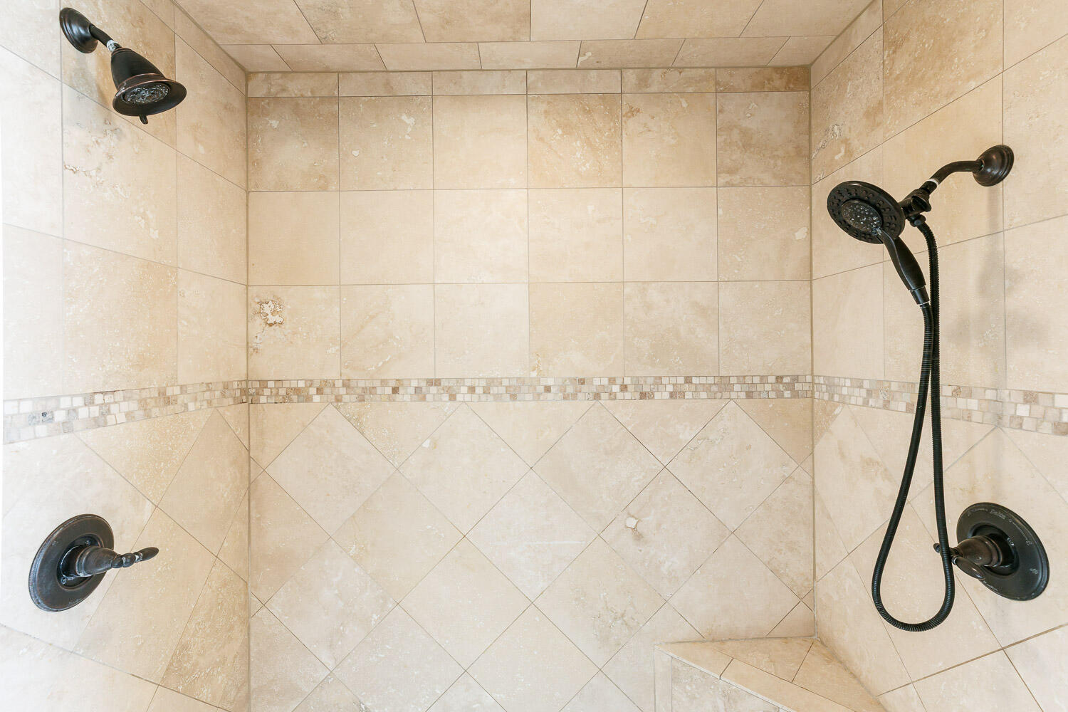 4602 101st Street Lubbock, TX 79424 - Photo 24 of 46 Primary Bathroom