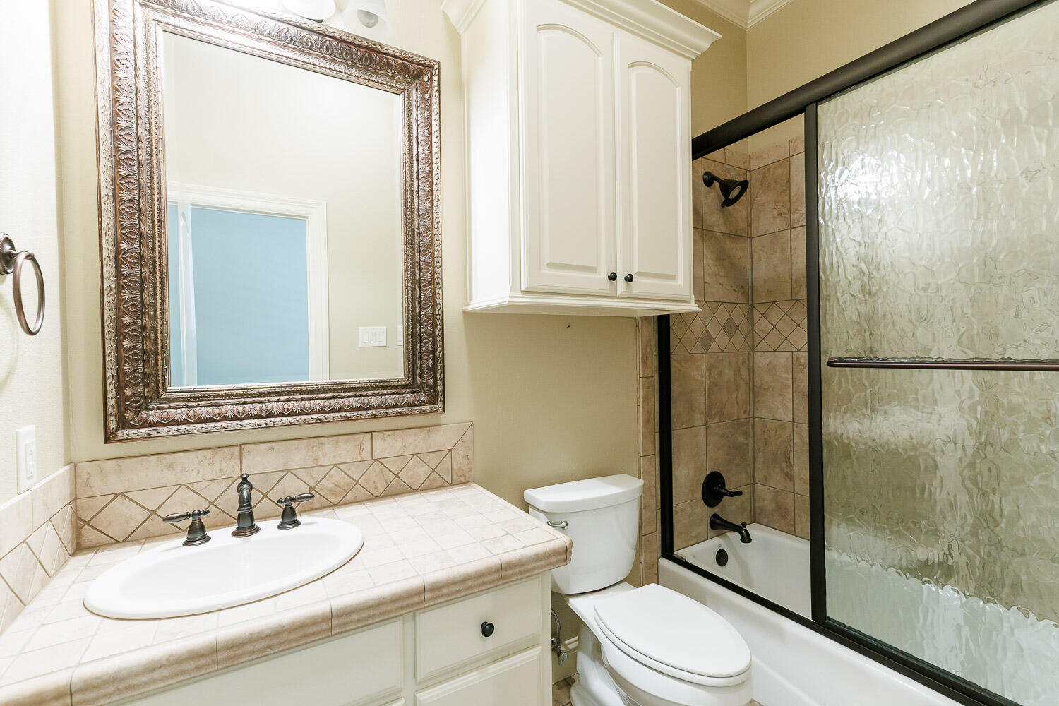 4602 101st Street Lubbock, TX 79424 - Photo 31 of 46 Second Bathroom