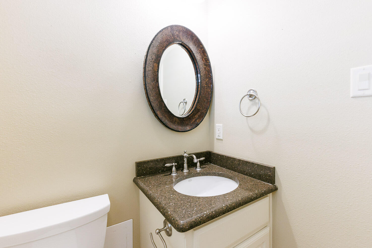 4602 101st Street Lubbock, TX 79424 - Photo 39 of 46 Utility Half Bath