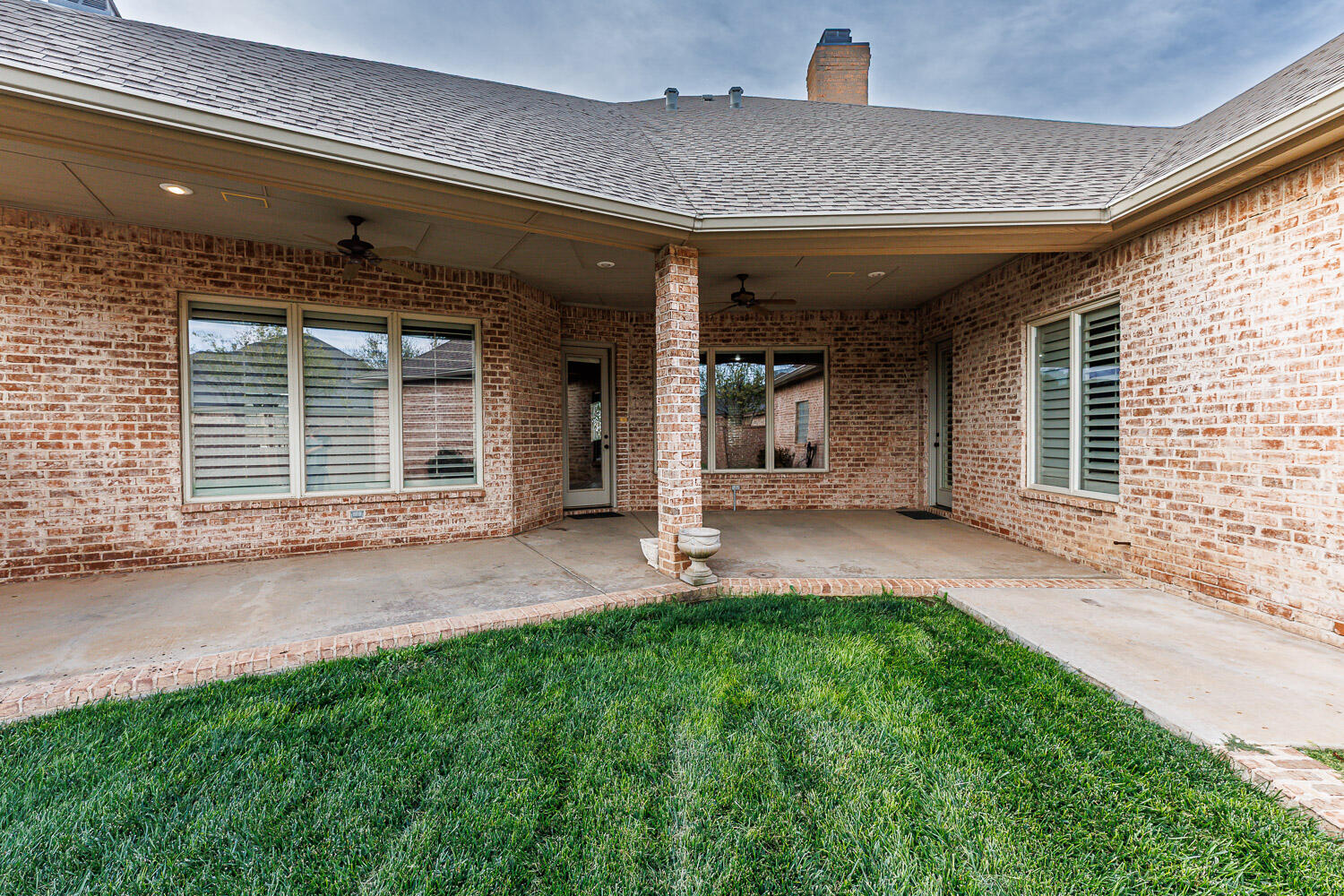 4602 101st Street Lubbock, TX 79424 - Photo 43 of 46 Covered Patio