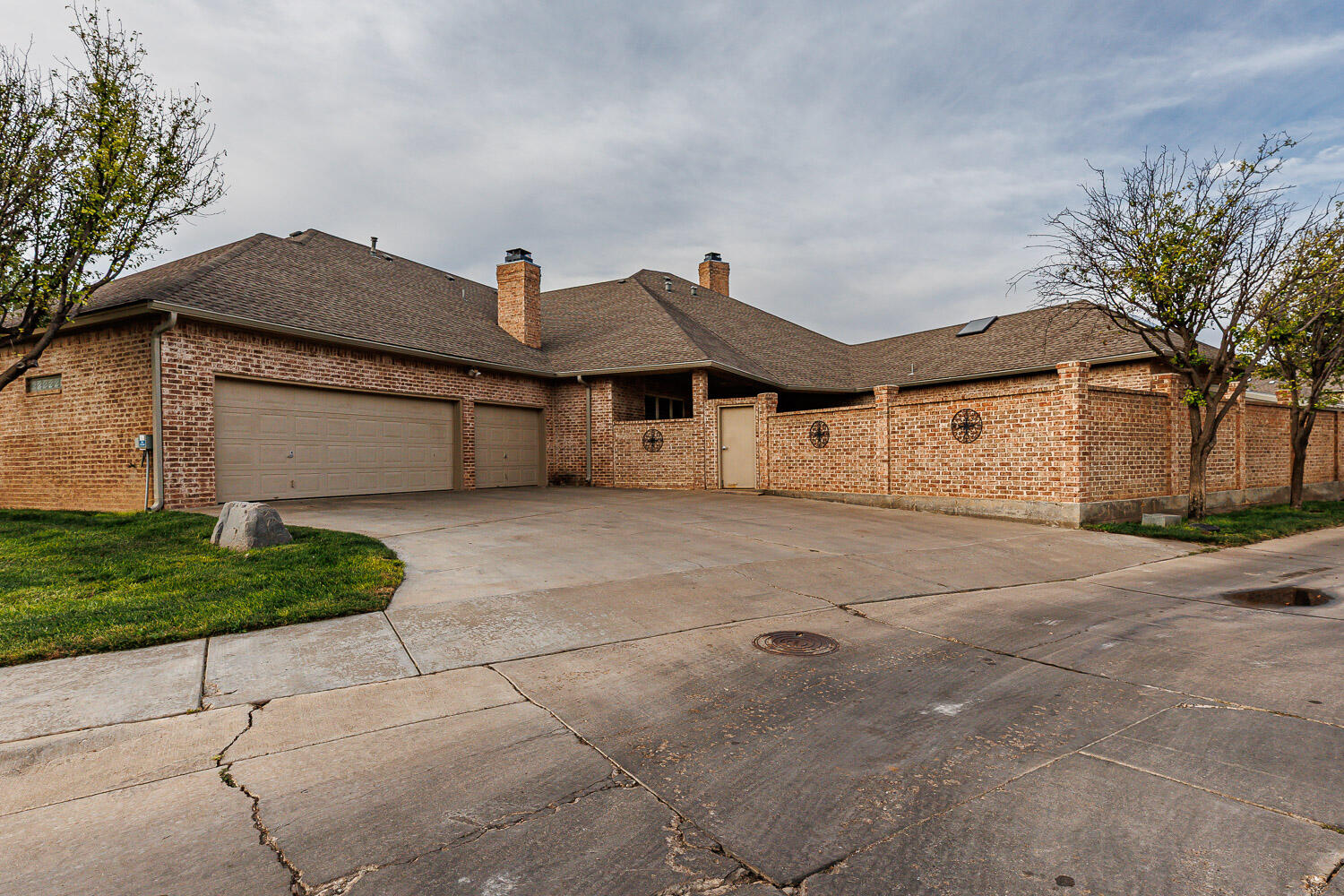 4602 101st Street Lubbock, TX 79424 - Photo 46 of 46 Garage