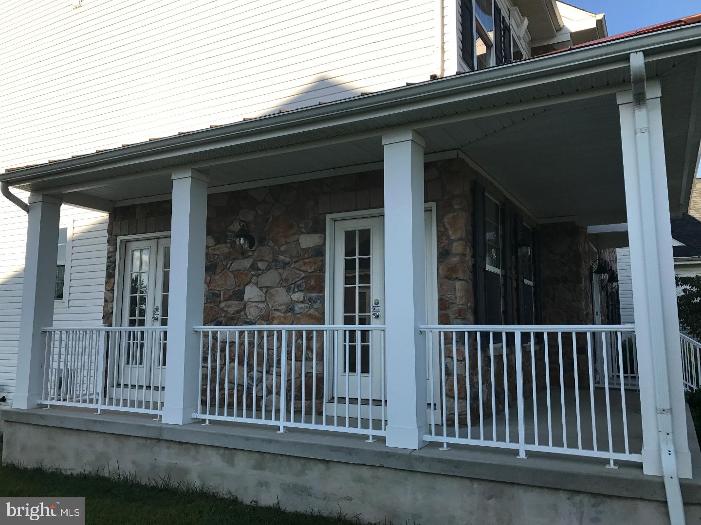 809 Castleton Drive Mickleton, NJ 08056 - Photo 3 of 24