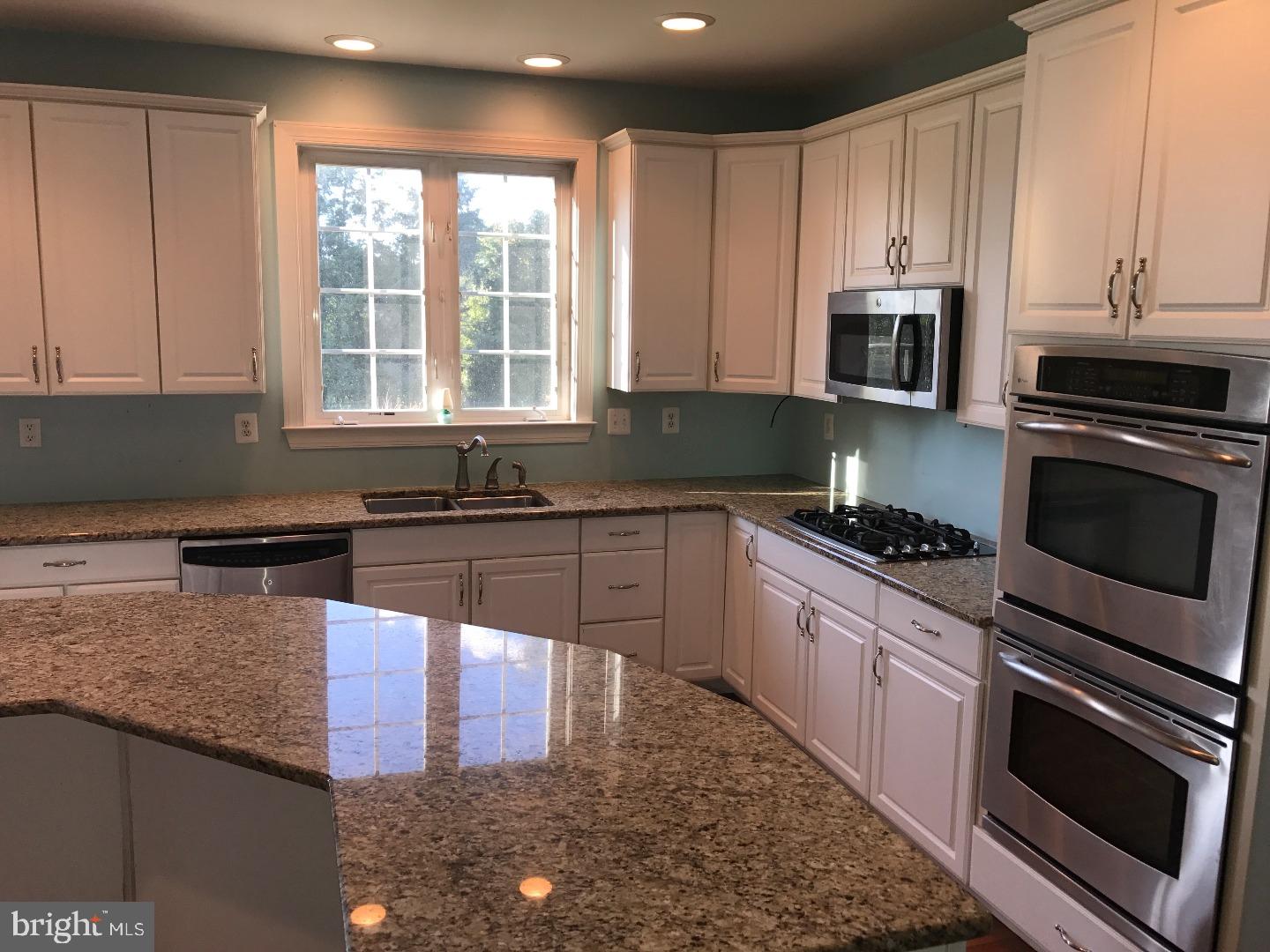 809 Castleton Drive Mickleton, NJ 08056 - Photo 10 of 24