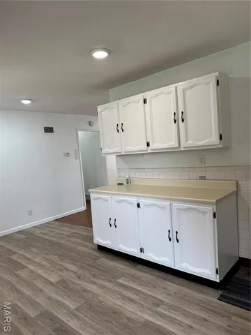 $2,150 | 4400 Mohegan Drive, St. Louis, MO 63123