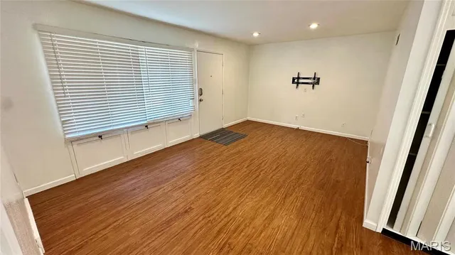 $2,150 | 4400 Mohegan Drive, St. Louis, MO 63123