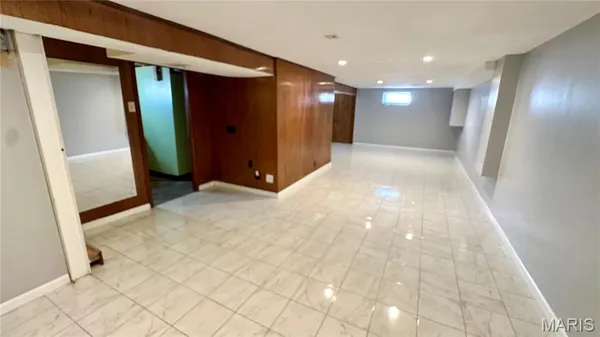 $2,100 | 4400 Mohegan Drive, St. Louis, MO 63123