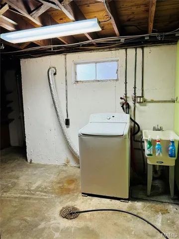 $2,150 | 4400 Mohegan Drive, St. Louis, MO 63123