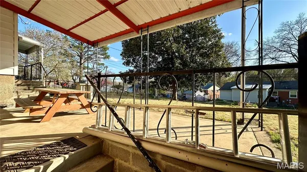 $2,100 | 4400 Mohegan Drive, St. Louis, MO 63123