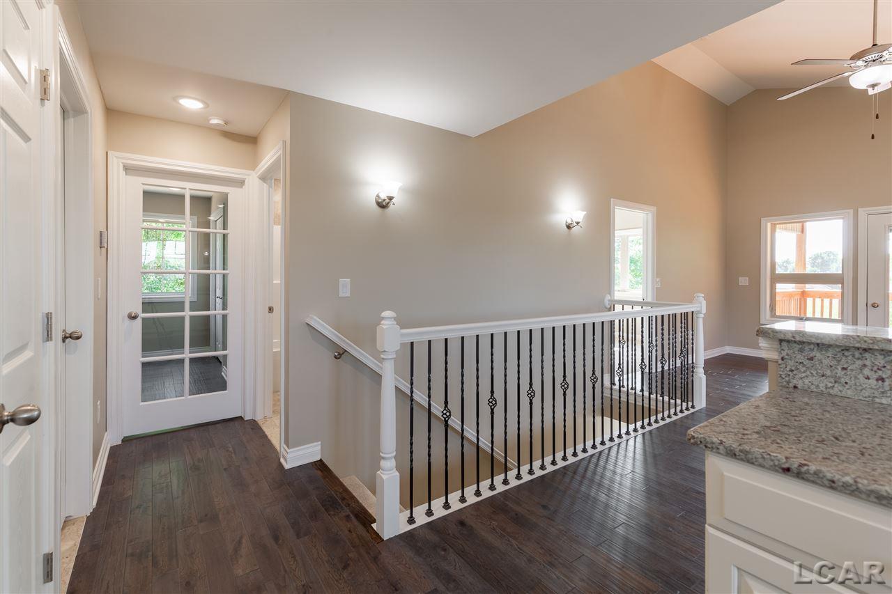 1039 Ridgeview Drive, Unit 20 Tecumseh, MI 49286 - Photo 9 of 25 Gallery Image 9