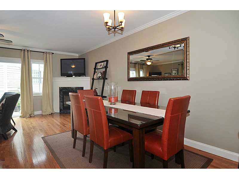 1 New Road, Unit D1 East Providence, RI 02916 - Photo 12 of 25 Dining Area.
