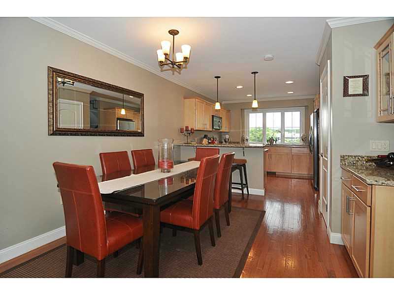 1 New Road, Unit D1 East Providence, RI 02916 - Photo 13 of 25 Dining Area.