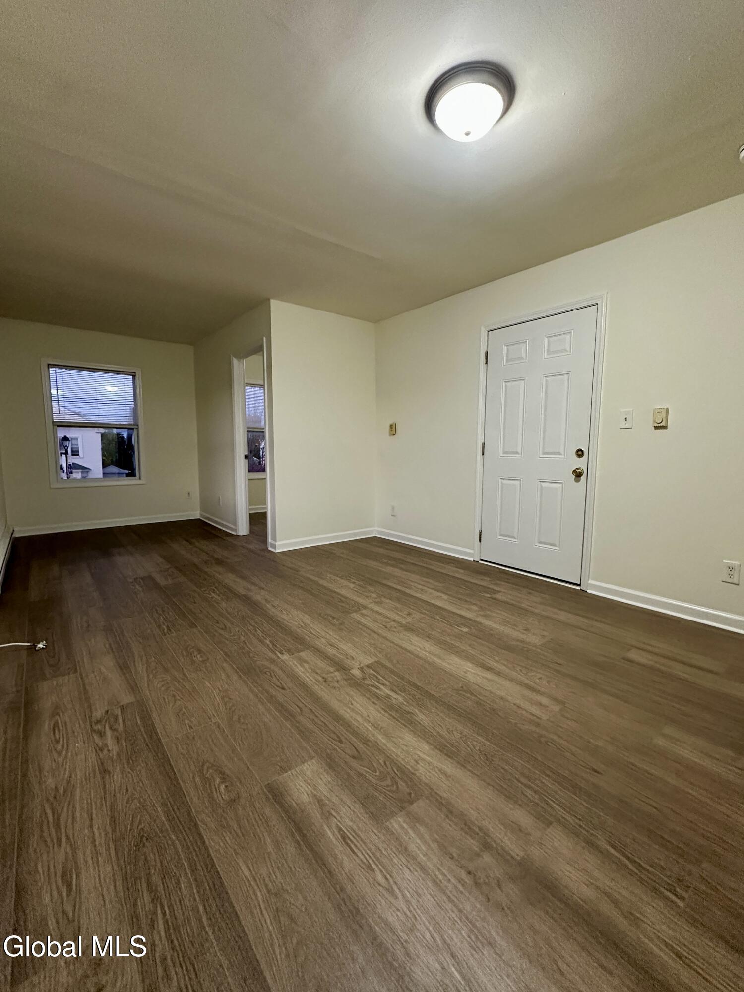 910 19th Street, Unit 3 Watervliet, NY 12189 - Photo 4 of 11 4