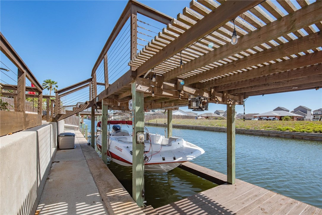15614 Cuttysark Street Corpus Christi, TX 78418 - Photo 36 of 40 Boat slip and jet ski lift