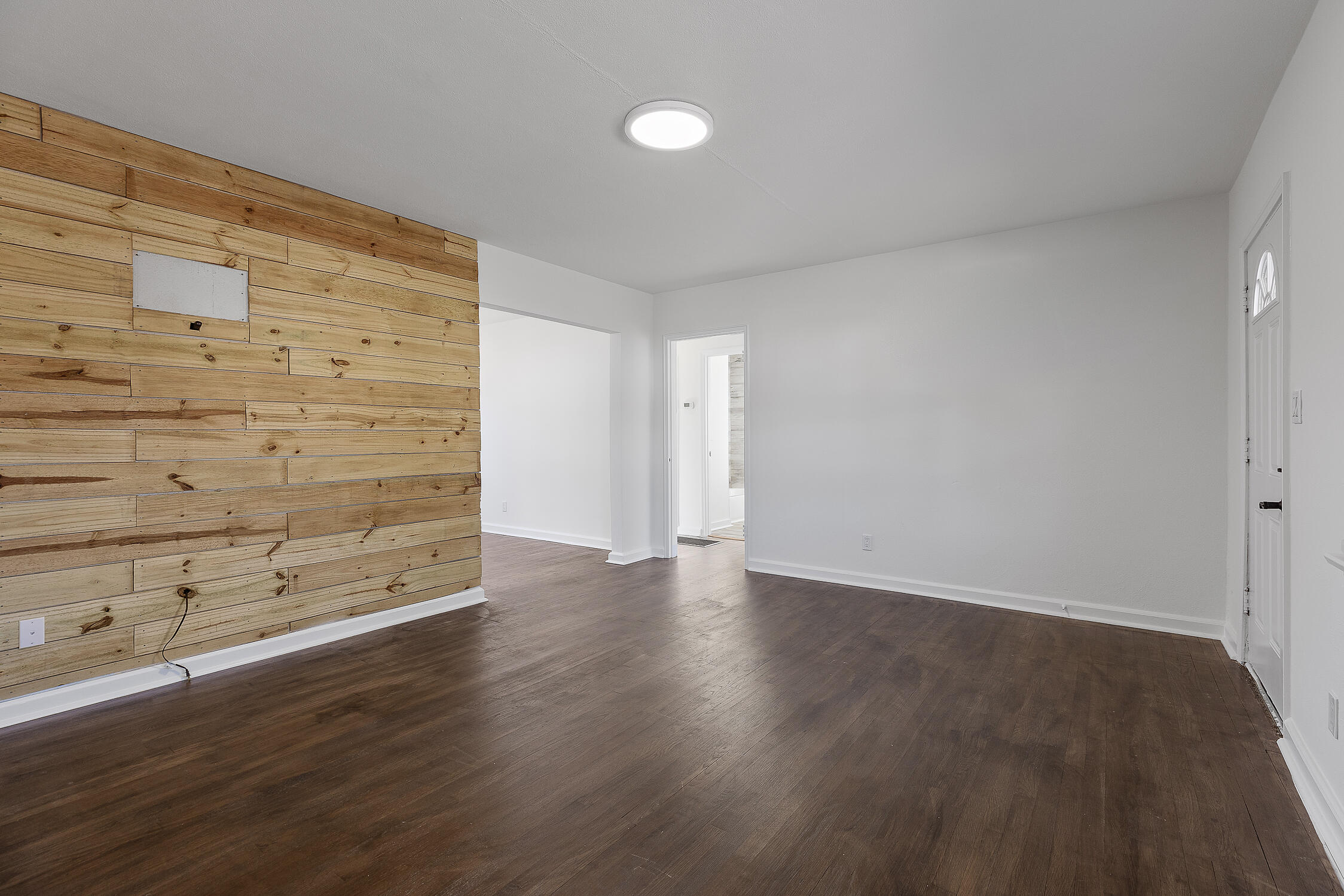 114 Rees Avenue Chattanooga, TN 37411 - Photo 12 of 29 Living Room