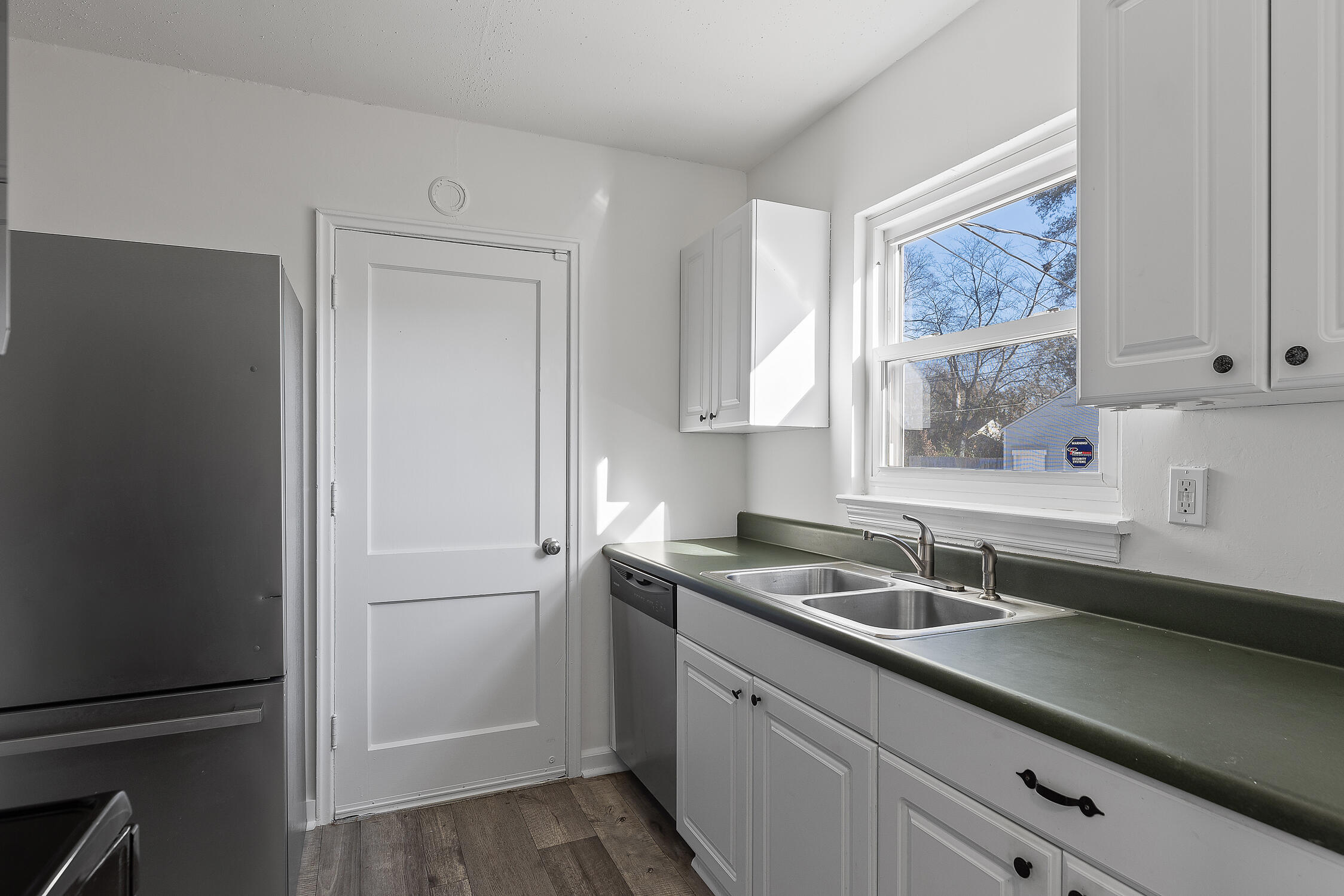 114 Rees Avenue Chattanooga, TN 37411 - Photo 16 of 29 Kitchen