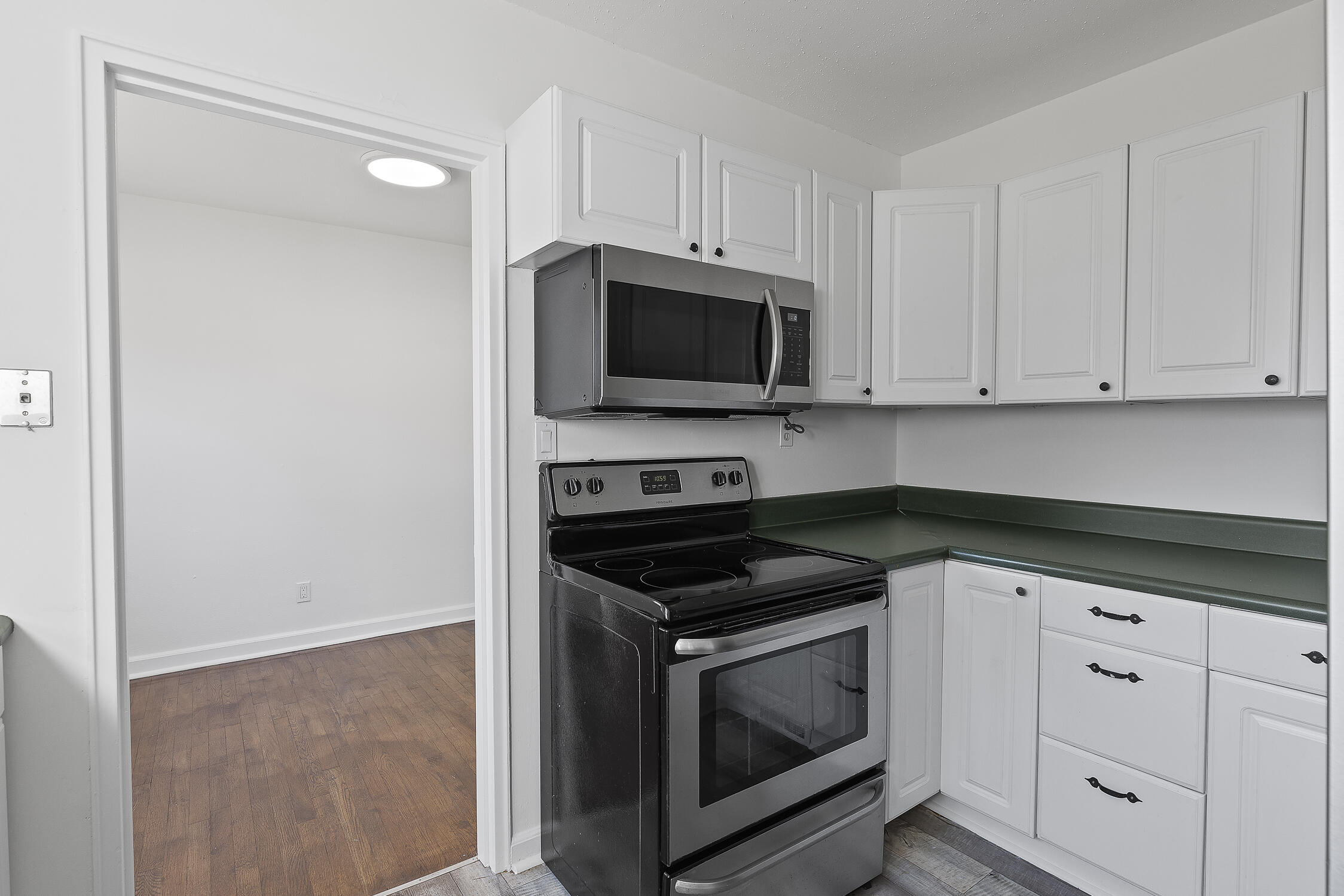 114 Rees Avenue Chattanooga, TN 37411 - Photo 18 of 29 Kitchen