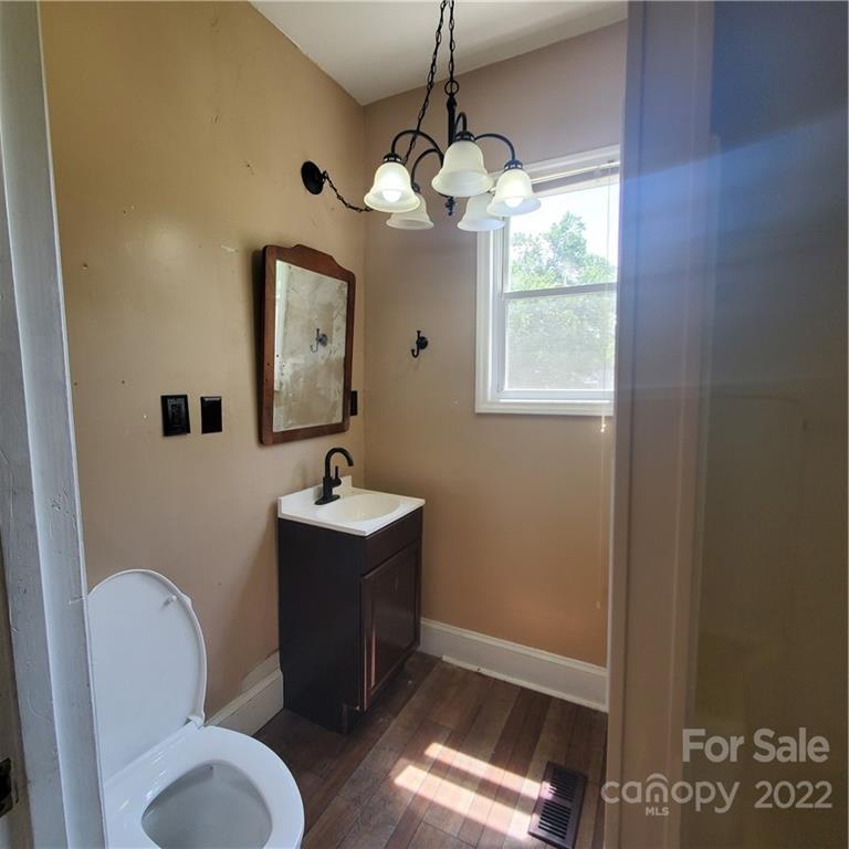 615 Oates Road Gastonia, NC 28052 - Photo 8 of 12 Gallery Image 8