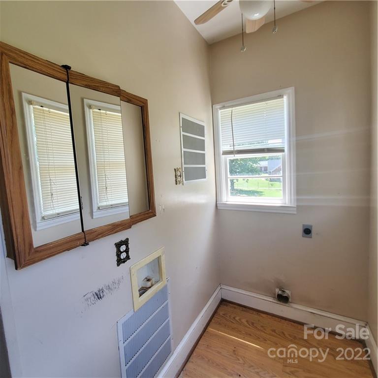615 Oates Road Gastonia, NC 28052 - Photo 9 of 12 Gallery Image 9