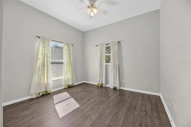 $3,600 | 172 Lake Shore Drive West, Palm Harbor, FL 34684