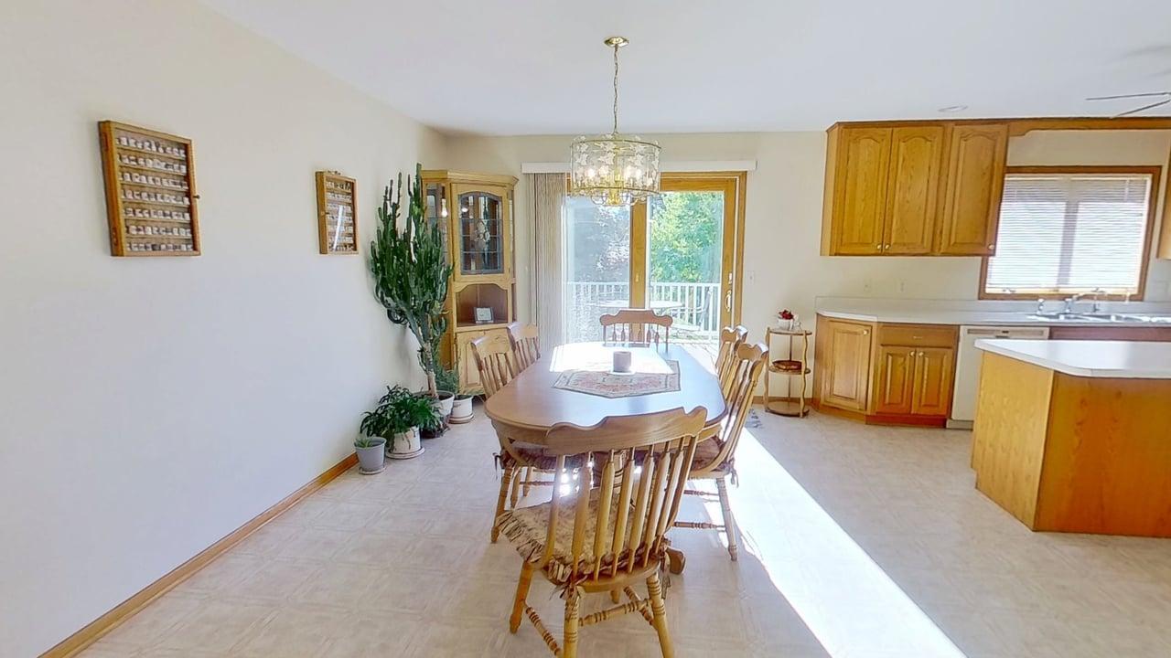 401 South Bruce Street Marshall, MN 56258 - Photo 7 of 45