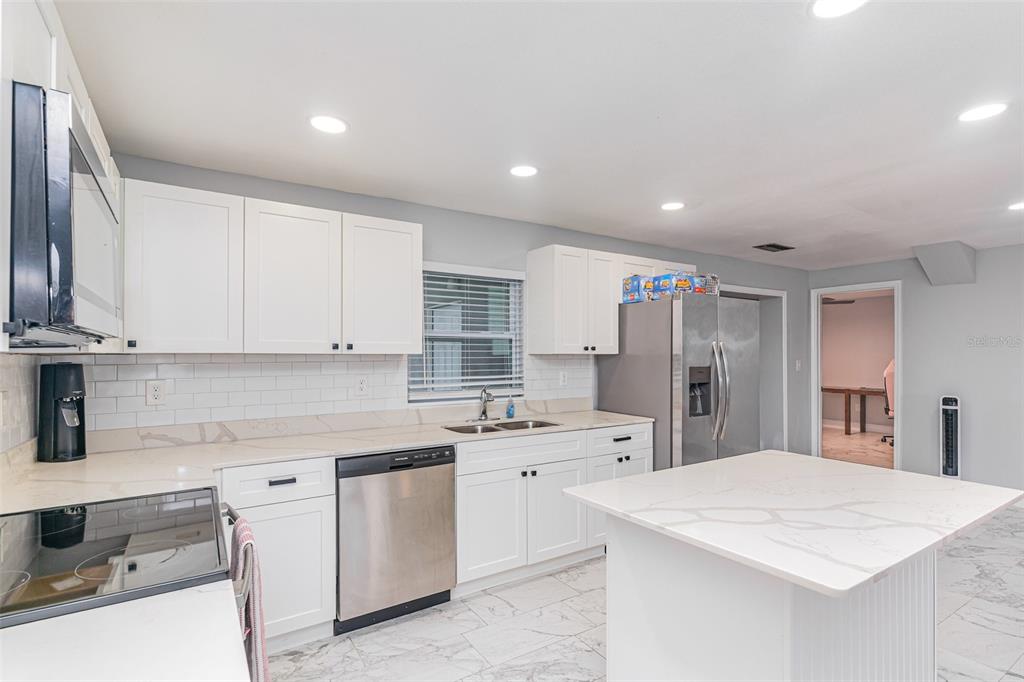 2019 Barkley Avenue Melbourne, FL 32935 - Photo 10 of 34 Gallery Image 10