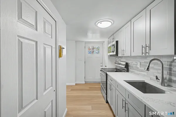 $2,100 | 22 Treat Avenue, Stamford, CT 06906