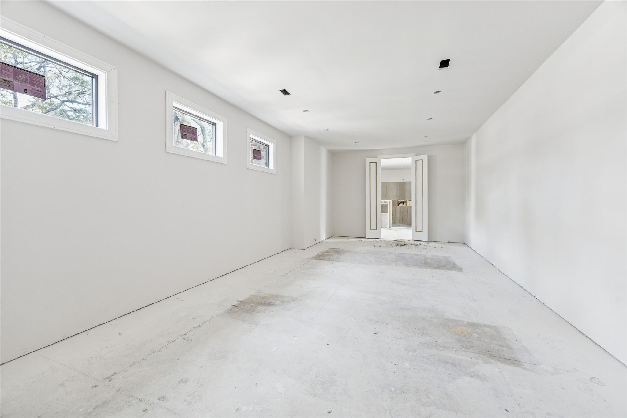 2247 Chilton Road Houston, TX 77019 - Photo 13 of 17 2/19/26 large primary closet